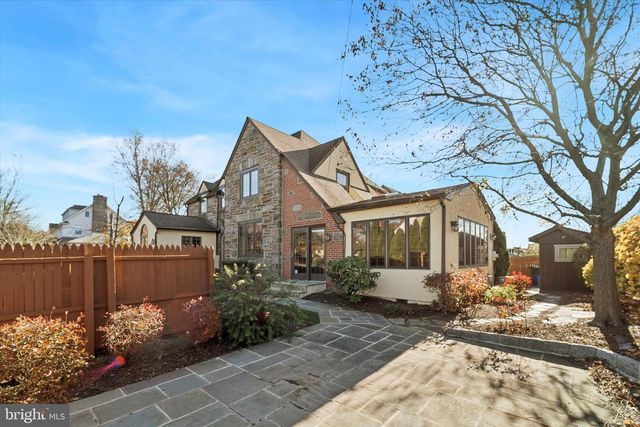 1042 BLYTHE AVE, Drexel Hill, PA 19026