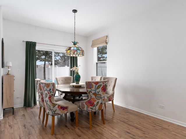 1329 Amaranth Drive, Naperville, IL 60564