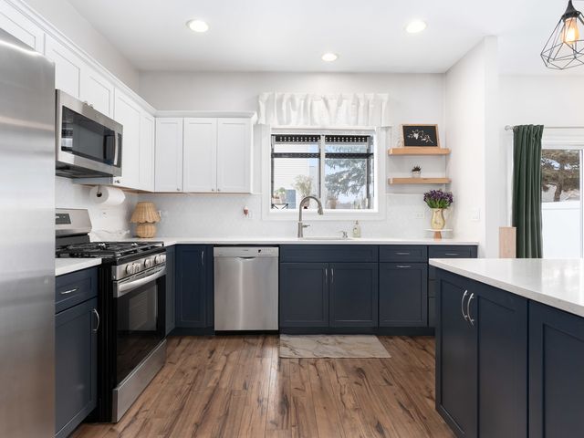 1329 Amaranth Drive, Naperville, IL 60564