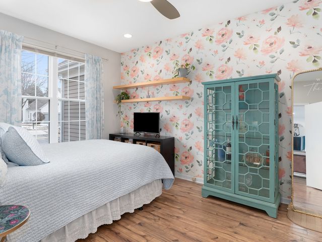 1329 Amaranth Drive, Naperville, IL 60564