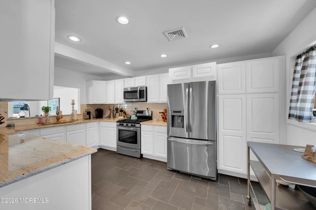 405 Sunset Drive S, Berkeley, NJ 08721