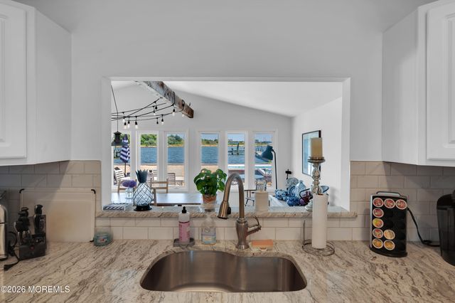405 Sunset Drive S, Berkeley, NJ 08721