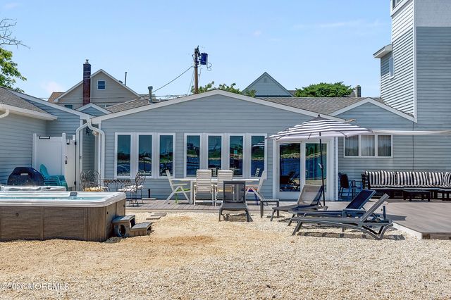 405 Sunset Drive S, Berkeley, NJ 08721