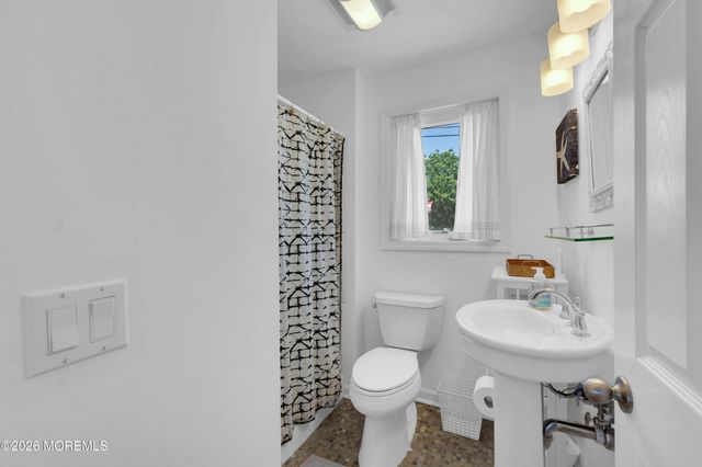 405 Sunset Drive S, Berkeley, NJ 08721