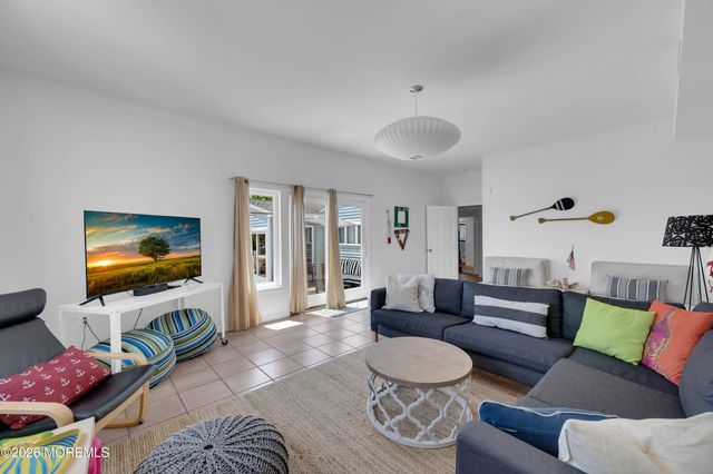 405 Sunset Drive S, Berkeley, NJ 08721