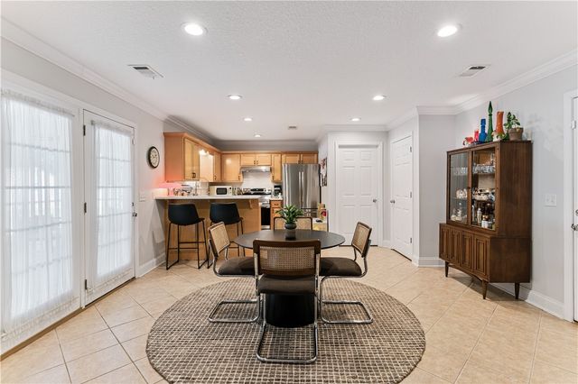 1746 Redfish Drive SE, Darien, GA 31305