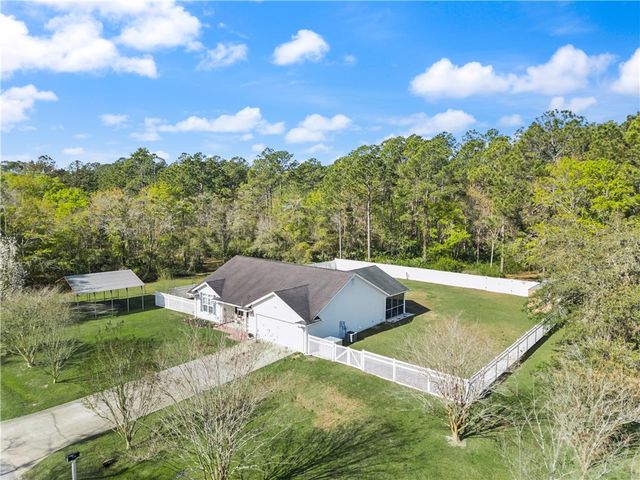 1746 Redfish Drive SE, Darien, GA 31305