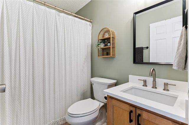 1746 Redfish Drive SE, Darien, GA 31305