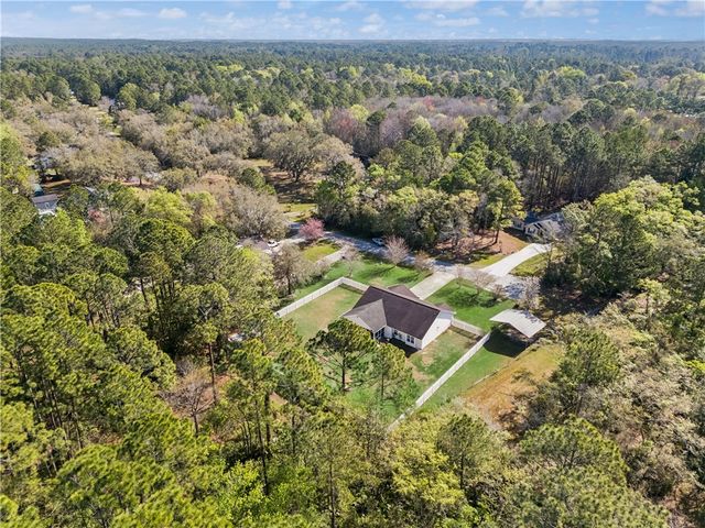 1746 Redfish Drive SE, Darien, GA 31305