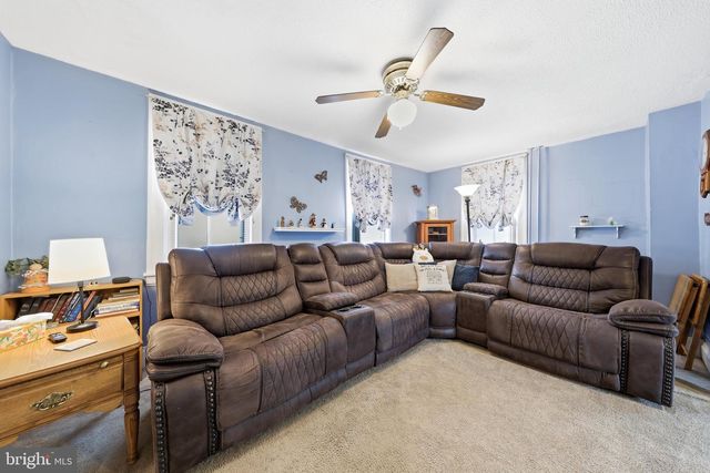 201 S MECHANIC ST, Sharpsburg, MD 21782