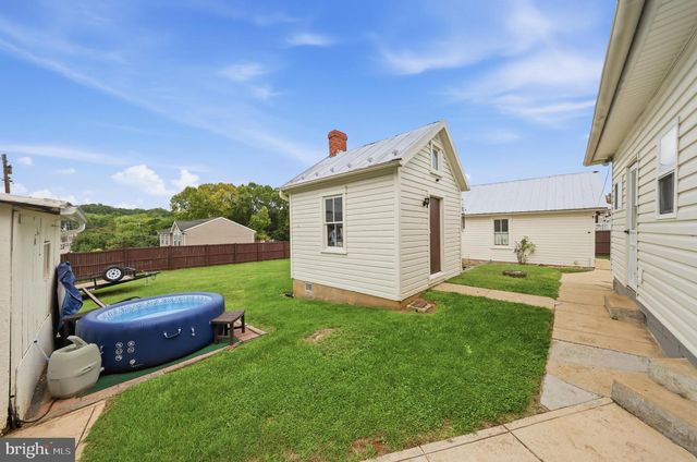 201 S MECHANIC ST, Sharpsburg, MD 21782