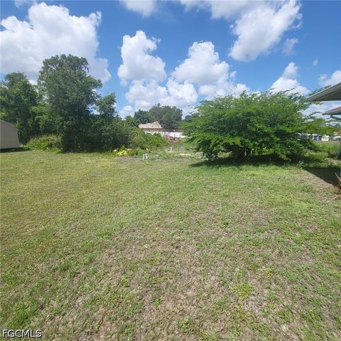 2803 8th ST W, Lehigh Acres, FL 33971