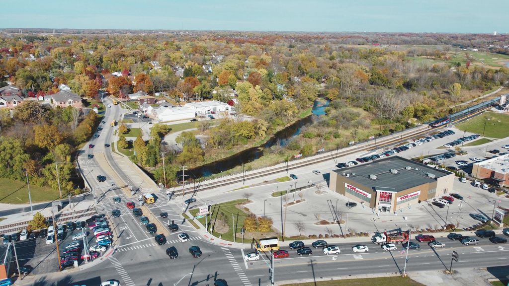 380 N Cedar Road, New Lenox, IL 60451