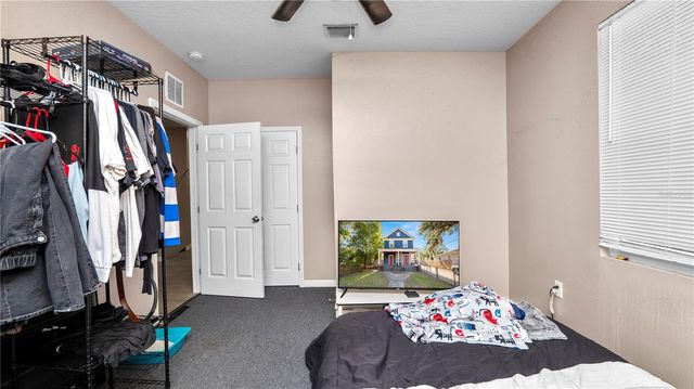 1128 STELLA AVENUE N, Lakeland, FL 33805