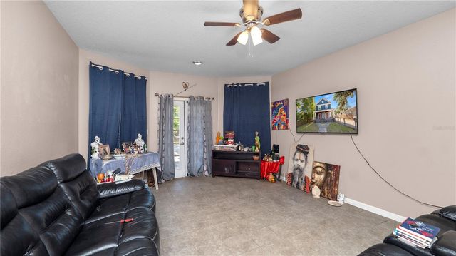 1128 STELLA AVENUE N, Lakeland, FL 33805