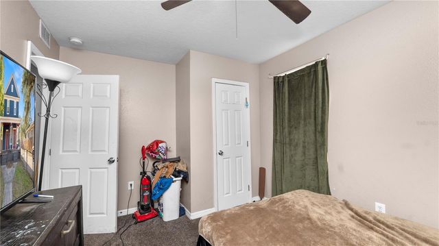 1128 STELLA AVENUE N, Lakeland, FL 33805