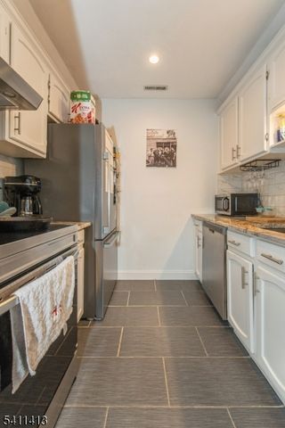 120 Willard St 14, Pompton Lakes Boro, NJ 07442