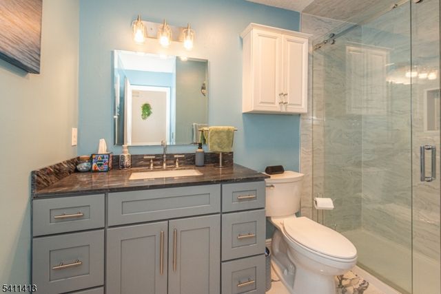 120 Willard St 14, Pompton Lakes Boro, NJ 07442