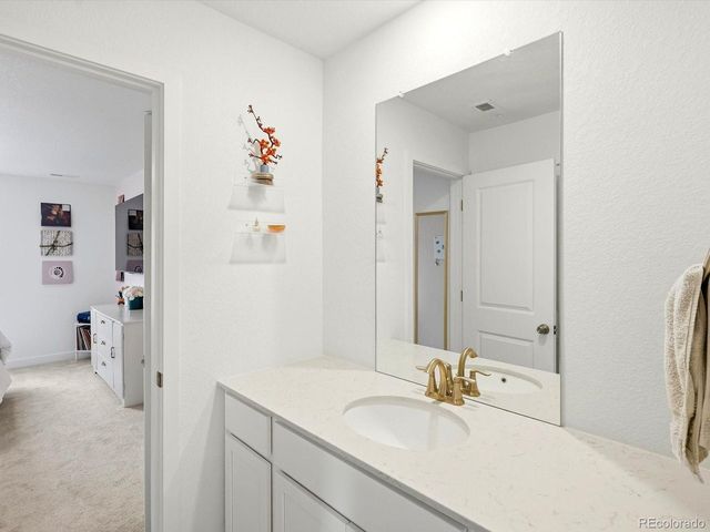 988 Congress Pl, Elizabeth, CO 80107