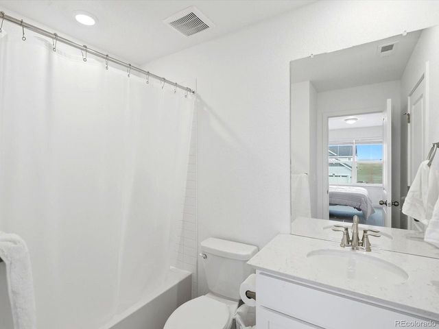 988 Congress Pl, Elizabeth, CO 80107