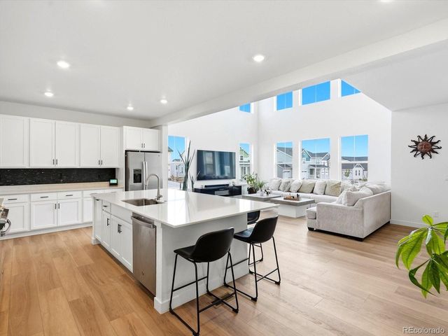 988 Congress Pl, Elizabeth, CO 80107