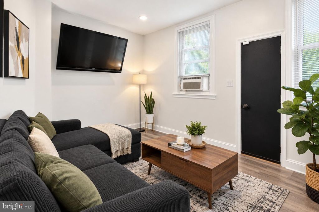 530 N FELTON ST, PHILADELPHIA, PA 19151 — photo 5