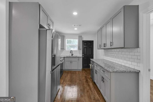 319 Stokes Avenue SE, Marietta, GA 30060