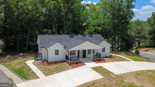 319 Stokes Avenue SE, Marietta, GA 30060