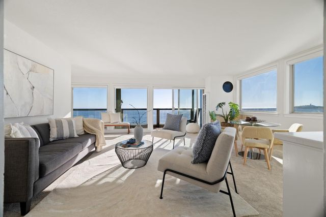 2 Mirada Road 3, Half Moon Bay, CA 94019