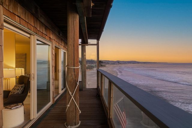 2 Mirada Road 3, Half Moon Bay, CA 94019