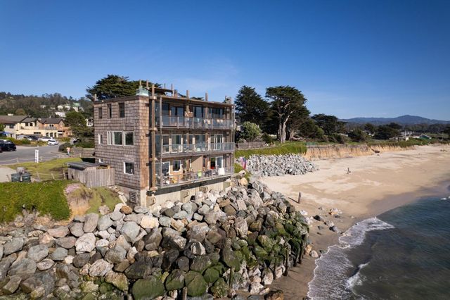 2 Mirada Road 3, Half Moon Bay, CA 94019