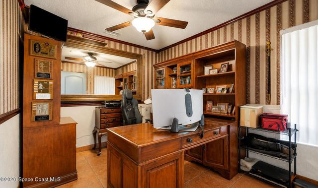 1131 Fairway Court NE, Palm Bay, FL 32905