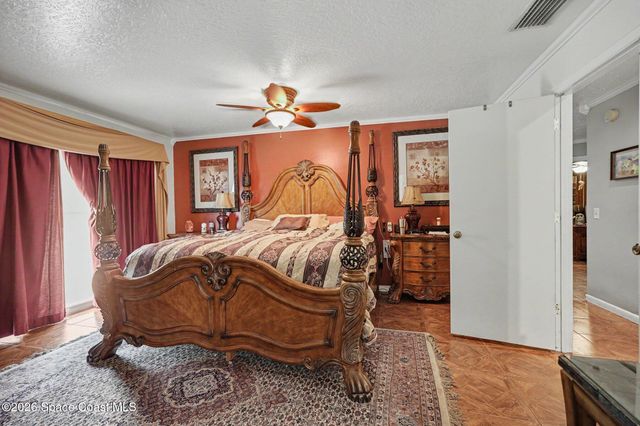 1131 Fairway Court NE, Palm Bay, FL 32905
