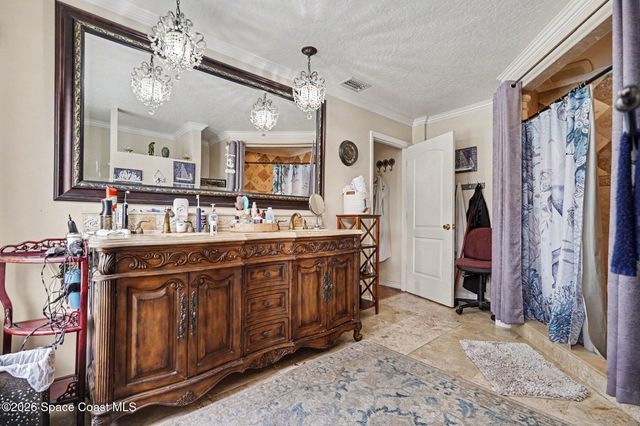 1131 Fairway Court NE, Palm Bay, FL 32905