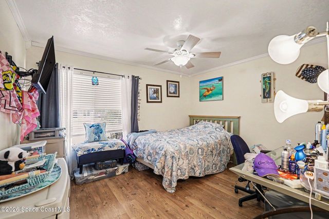 1131 Fairway Court NE, Palm Bay, FL 32905