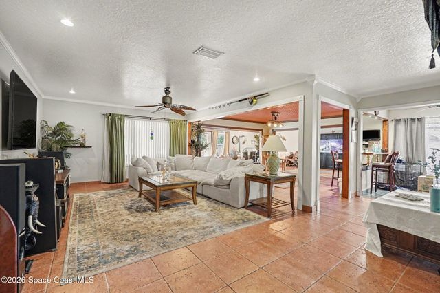 1131 Fairway Court NE, Palm Bay, FL 32905
