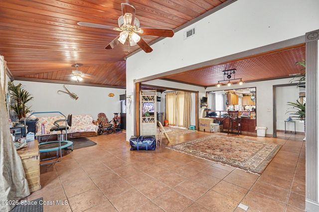 1131 Fairway Court NE, Palm Bay, FL 32905