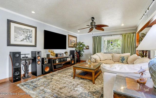 1131 Fairway Court NE, Palm Bay, FL 32905