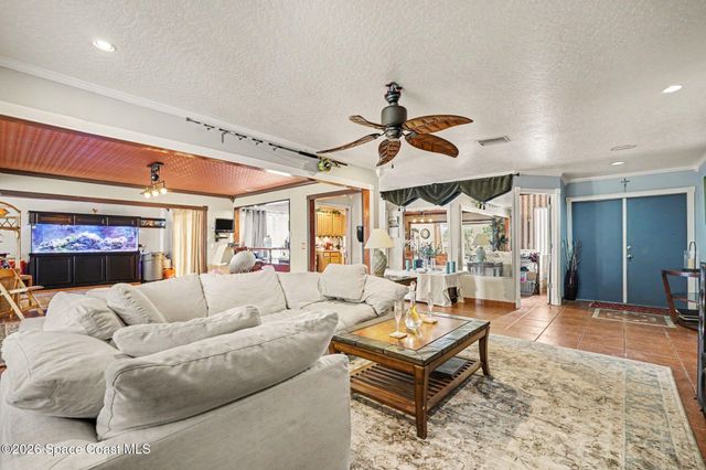 1131 Fairway Court NE, Palm Bay, FL 32905