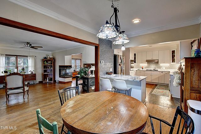 627 West Maple Street, Johnson City, TN 37604