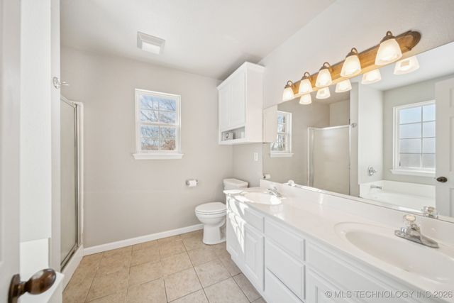 4980 E Chestnut Drive, Claremore, OK 74019