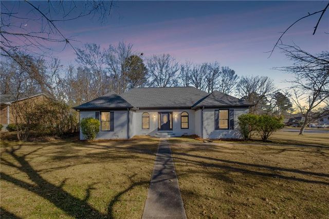 98 Sunridge NW Drive, Rome, GA 30165