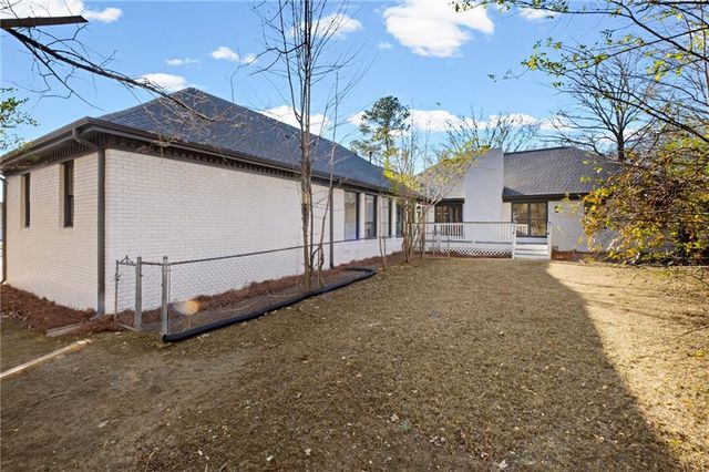 98 Sunridge NW Drive, Rome, GA 30165