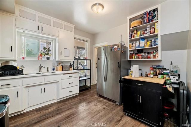 323 E Colton, Redlands, CA 92374