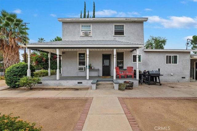 323 E Colton, Redlands, CA 92374