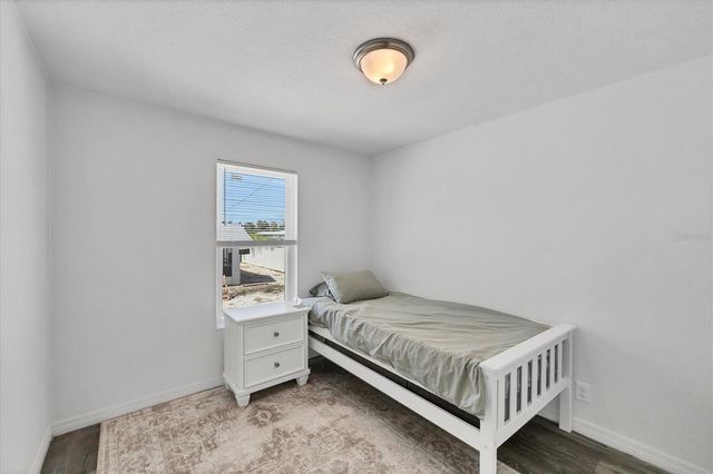 3280 HOLLY AVENUE, Englewood, FL 34224