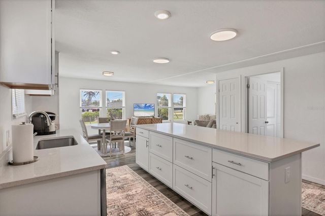 3280 HOLLY AVENUE, Englewood, FL 34224