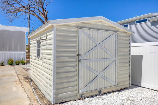 3280 HOLLY AVENUE, Englewood, FL 34224