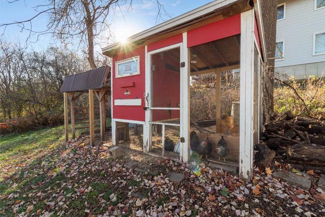 305 South Road, Mount Horeb, WI 53572