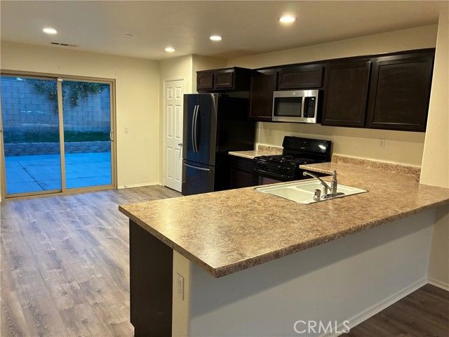 7013 Bella Strada, Fontana, CA 92336